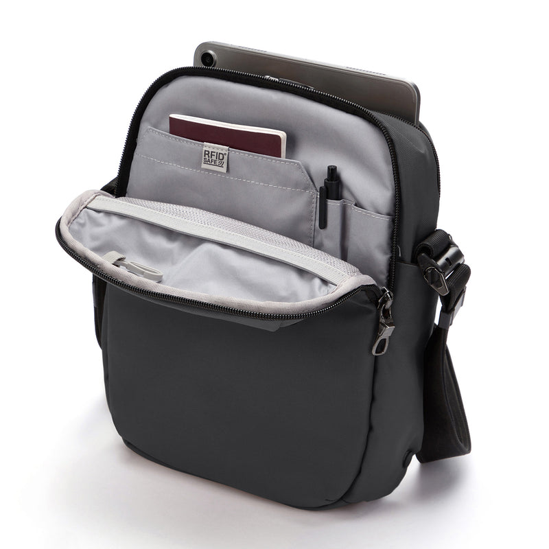 {{ backpack }} {{ anSport City View Remix (City Scout) Backpack SuccessActive }} - Luggage CityPacsafe {{ black }}